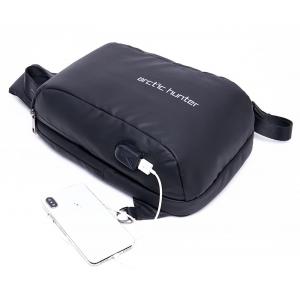 ARCTIC HUNTER Τσάντα Crossbody XB-00081-BK, USB, αδιάβροχη, μαύρη | Οικιακές & Προσωπικές Συσκευές | elabstore.gr