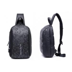 ARCTIC HUNTER Τσάντα Crossbody XB-00081-BKG, USB, αδιάβροχη, μαύρη-grid | Οικιακές & Προσωπικές Συσκευές | elabstore.gr