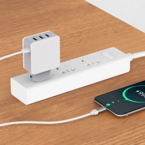 BOROFONE φορτιστής τοίχου Joyful BA42A με καλώδιο Type-C, 3x USB, λευκός | Αξεσουάρ κινητών | elabstore.gr