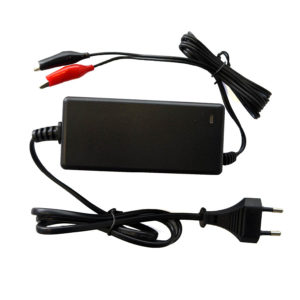 Φορτιστής μπαταριών μολύβδου AC230V 14.4VDC 4 A Αυτόματος | Μπαταρίες | elabstore.gr