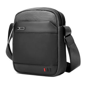 ARCTIC HUNTER τσάντα ώμου K00065 με θήκη tablet, αδιάβροχη, 3L, μαύρη | Προσωπική Φροντίδα | elabstore.gr