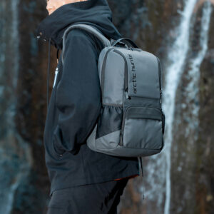 ARCTIC HUNTER τσάντα πλάτης B00532 με θήκη laptop 15.6", 28L, γκρι | eLabstore.gr