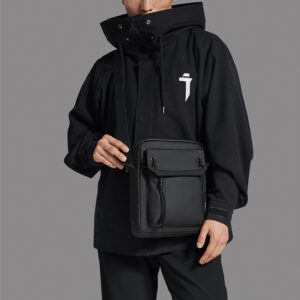 ARCTIC HUNTER τσάντα ώμου K00527 με θήκη tablet, 5L, μαύρη | Προσωπική Φροντίδα | elabstore.gr
