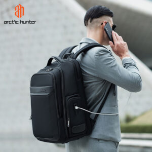 ARCTIC HUNTER τσάντα πλάτης B00544 με θήκη laptop 17", 40L, USB, μαύρη | Προσωπική Φροντίδα | elabstore.gr