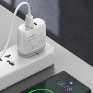 LDNIO φορτιστής τοίχου Q229 με καλώδιο, USB & USB-C, 20W PD, λευκός | Αξεσουάρ κινητών | elabstore.gr